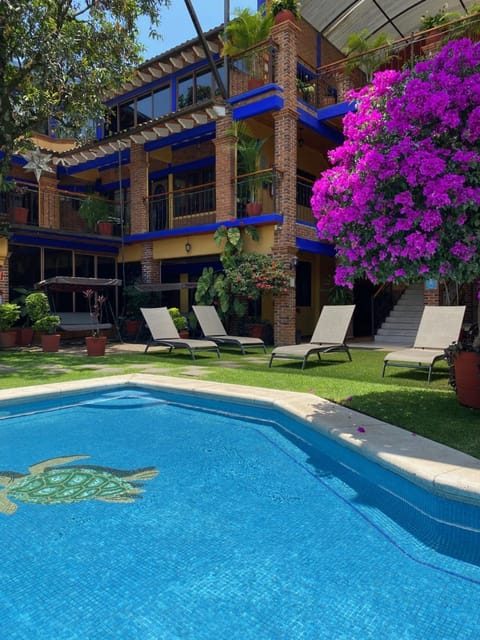 Property building, Swimming pool