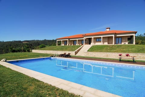 Garden, Swimming pool