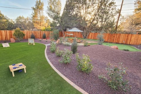 Sedona Oasis Luxe Home with Views Hot Tub and More House in Sedona