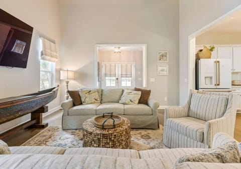 Anchor and Oar Cottage House in Tennessee