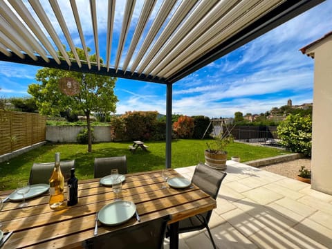 Patio, Spring, Garden