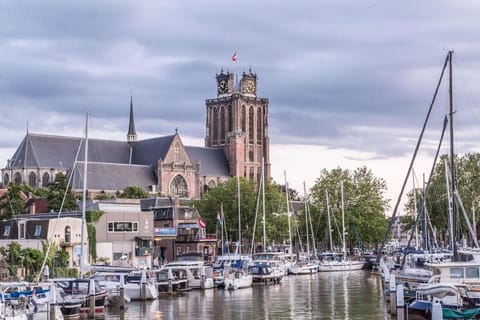 Voorstraat Dordrecht Apartment in Dordrecht