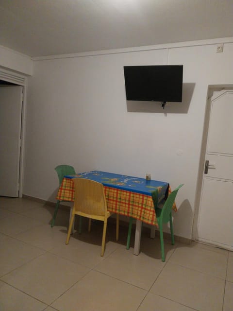 Jolie Studio 2 à 3 personnes Apartment in Les Abymes