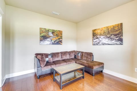 10 Mi to Gulfport Beaches Family Home with Patio House in Harrison County