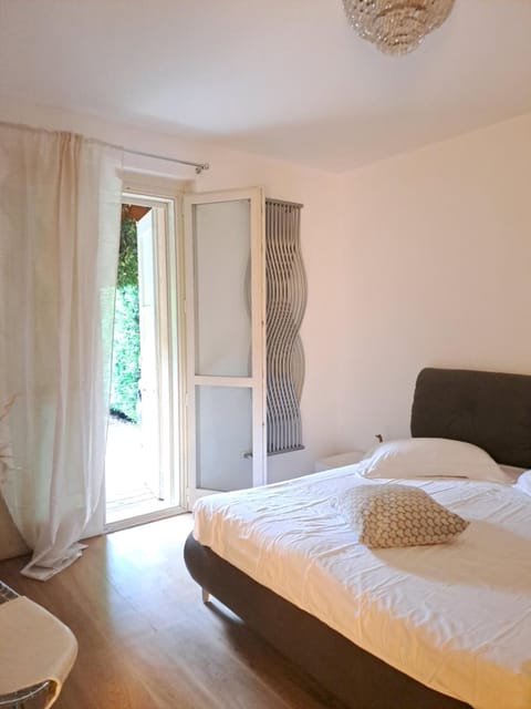 Cozy Apartment - Iseo Lake Apartment in Province of Brescia