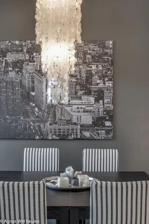 Luxury with a pool House in Inverness