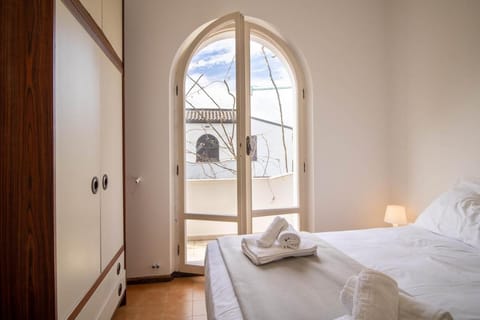 JACUZZl 13 posti letto Wifi AC Parking Beach Villa in Marche