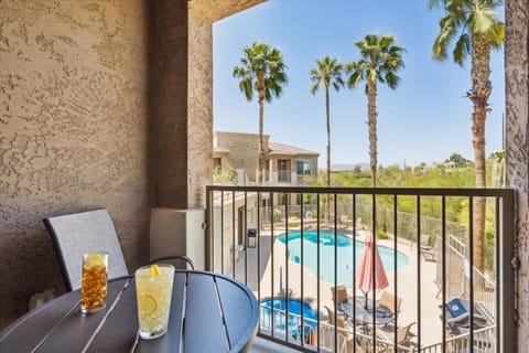 Panorama View - Mountain Views - Community Pool House in Fountain Hills