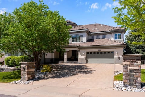 Colorado Lux Peace & Love Top 2 Floors Only House in Centennial