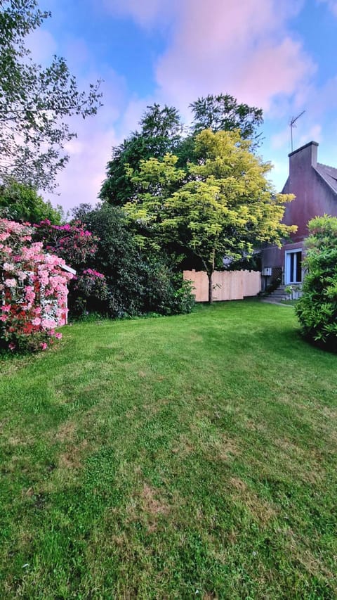 Property building, Garden