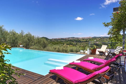 View (from property/room), Swimming pool, sunbed