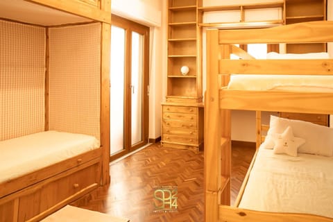 Bedroom, bunk bed, wardrobe