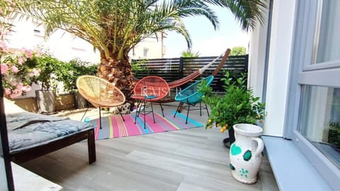 Day, Garden, Garden, Balcony/Terrace, Balcony/Terrace, Seating area, sunbed