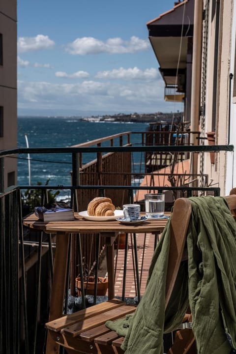 Day, Natural landscape, View (from property/room), Balcony/Terrace, Seating area, Sea view