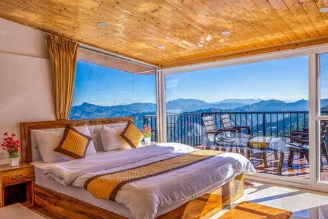 Bed, View (from property/room), Bedroom