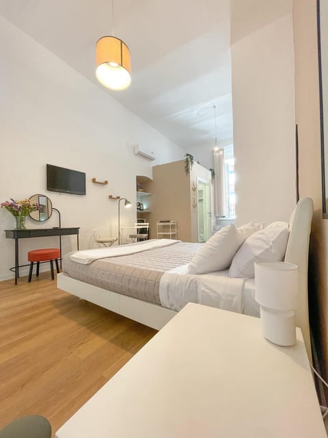 TV and multimedia, Bedroom