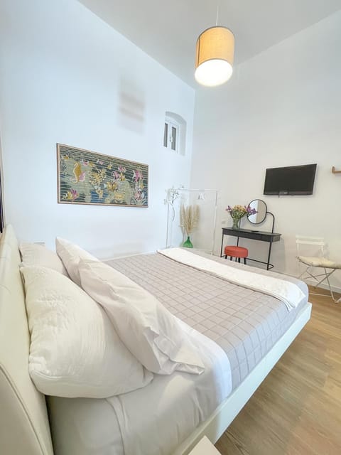 TV and multimedia, Bedroom