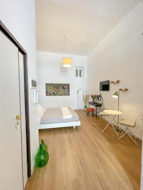 TV and multimedia, Bedroom