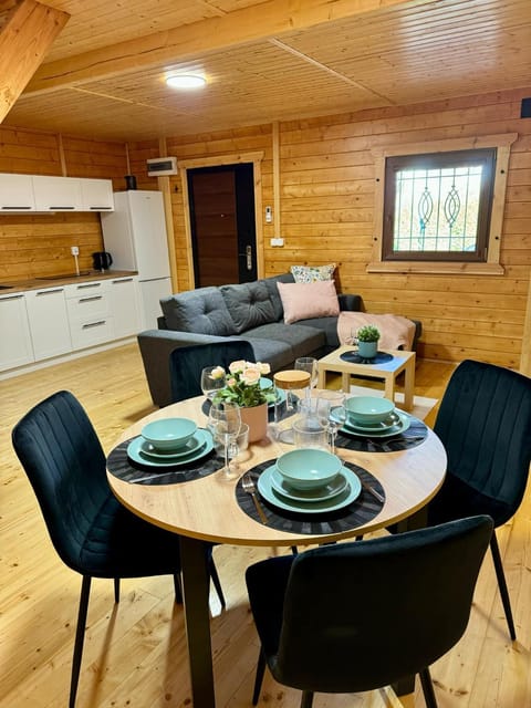 Kwiatowy Zakątek Apartment in Pomeranian Voivodeship