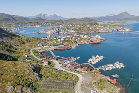 Day, Natural landscape, Bird's eye view, Fishing, Mountain view, Sea view