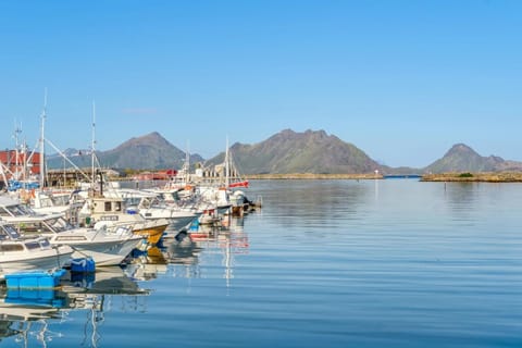Day, Natural landscape, Fishing, Mountain view, Sea view
