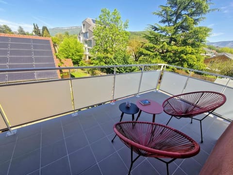 Natural landscape, View (from property/room), Balcony/Terrace, Mountain view