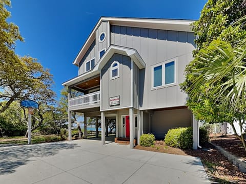 The Pack House House in Topsail Beach