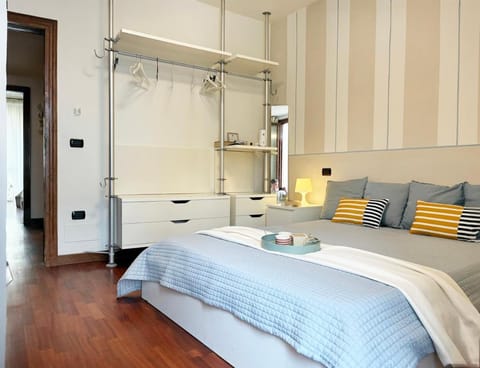 Bed, Bedroom, wardrobe