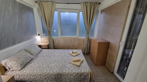 Apartmani Eli SA DVORIŠTEM Apartment in Vojvodina