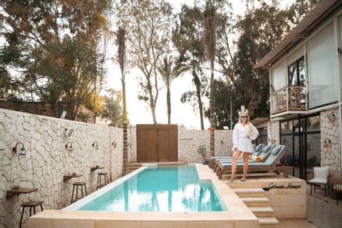 Pool view, Swimming pool
