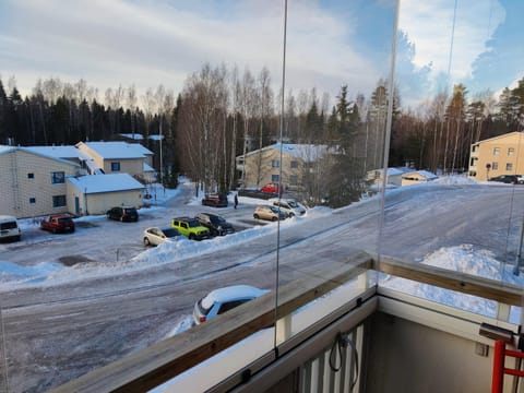 Neighbourhood, Natural landscape, Winter, Street view, Parking