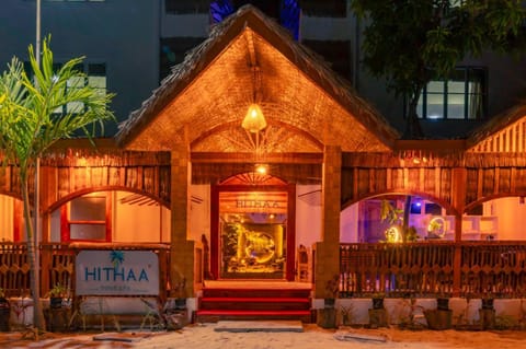 Property building, Restaurant/places to eat
