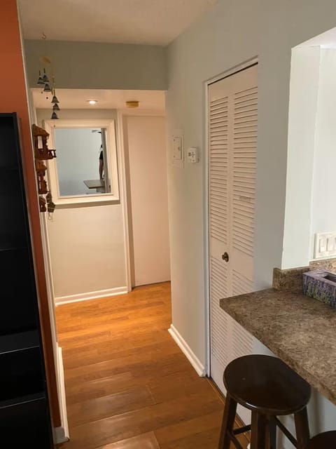 Econoroom Hollywood Vacation rental in Hollywood