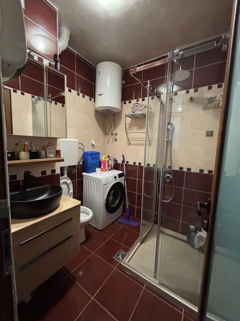 Irina's peaceful and comfort zone, center of Podgorica Apartment in Podgorica