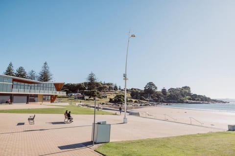 Nearby landmark, Day, Beach