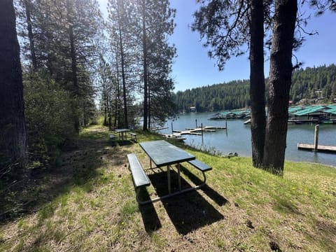 The CDA-frame - Lake Views with Boat Slip House in Kootenai County