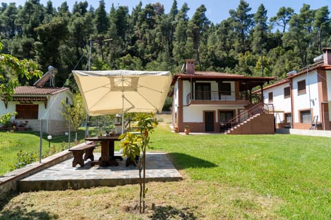 Property building, Garden