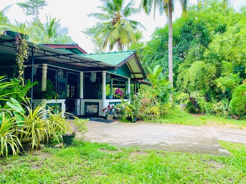 Property building, Garden