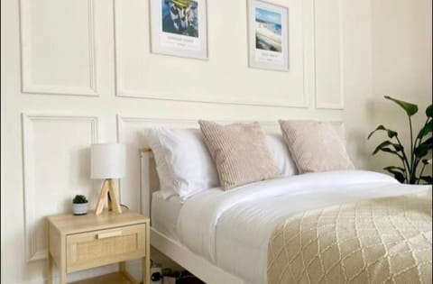 Light house loft Bed and Breakfast in Poole