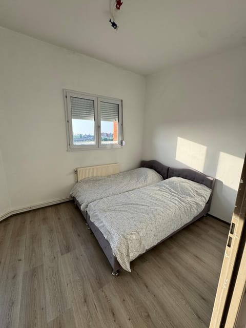 Duplex lumineux et cosy , 2 chambres à 5 min à pied du Stade Pierre-Mauroy Apartment in Villeneuve-d'Ascq