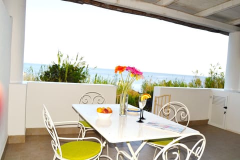 Balcony/Terrace, Sea view, Breakfast