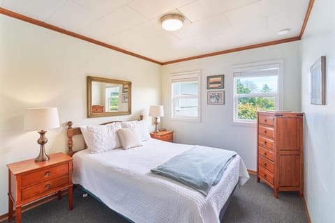 Anchorage Cottages #6 House in Long Beach