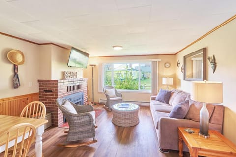 Anchorage Cottages #8 House in Long Beach