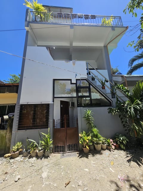 Property building, Balcony/Terrace