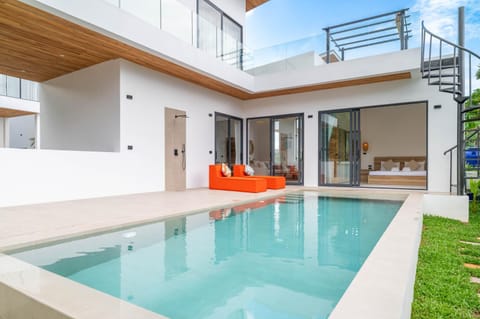 Property building, Swimming pool
