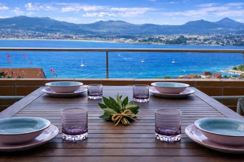 Day, Natural landscape, View (from property/room), Balcony/Terrace, Dining area
