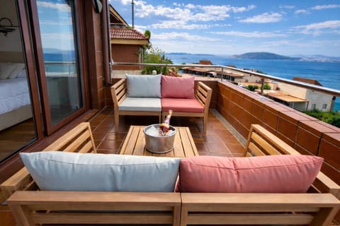 Day, Natural landscape, View (from property/room), Balcony/Terrace