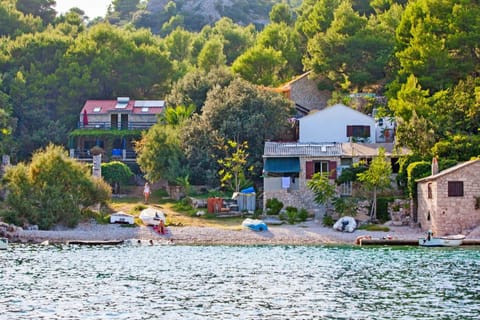 Facade/entrance, Beach