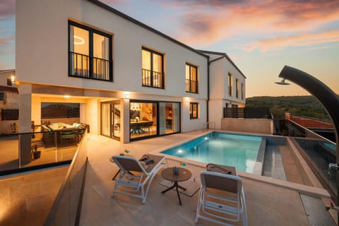 Property building, Pool view, Swimming pool, Sunset