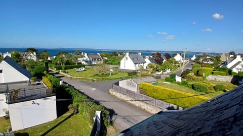 Day, Neighbourhood, Natural landscape, Sea view, Location
